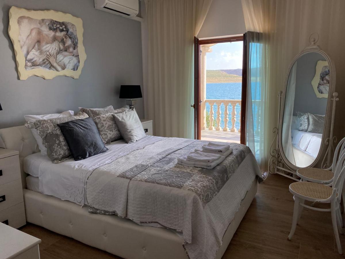 Villa Punta Rovanjska Esterno foto